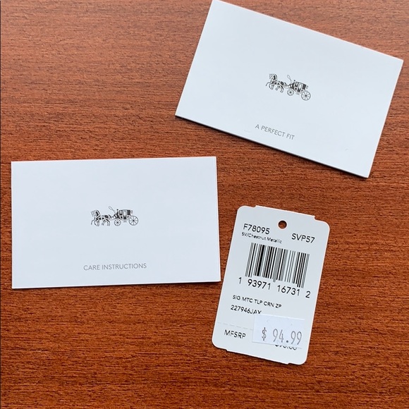 NWT Coach Wristlet Tulip Silver/Chestnut Metallic - Picture 7 of 7